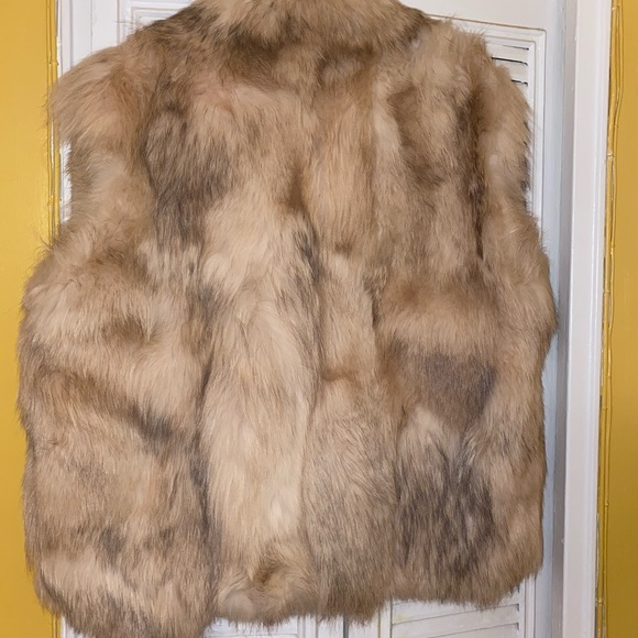 Fur Vest - Picture 4 of 5